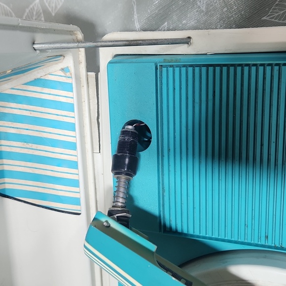 Mickey Mouse Record Player - Picture 5 of 8